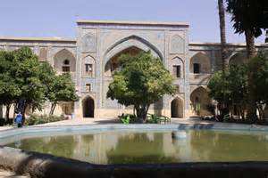 پاورپوینت معماری مدرسه خان شیراز