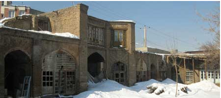پاورپوینت مرمت کاروانسرای حسين خانی همدان
