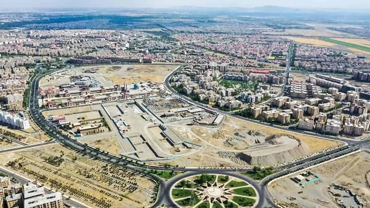 پاورپوینت طرح توجیه مالی و اقتصادی مرکز مالی اندیشه