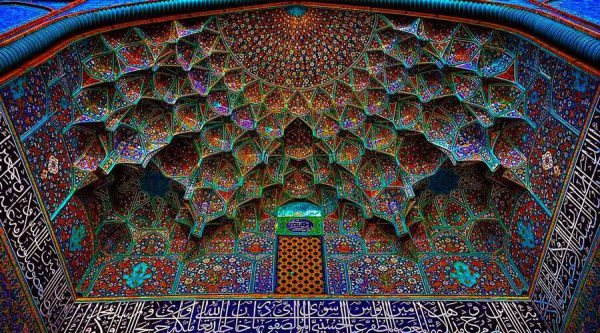 پاورپوینت-کاشی-کاری-در-معماری-اسلامی